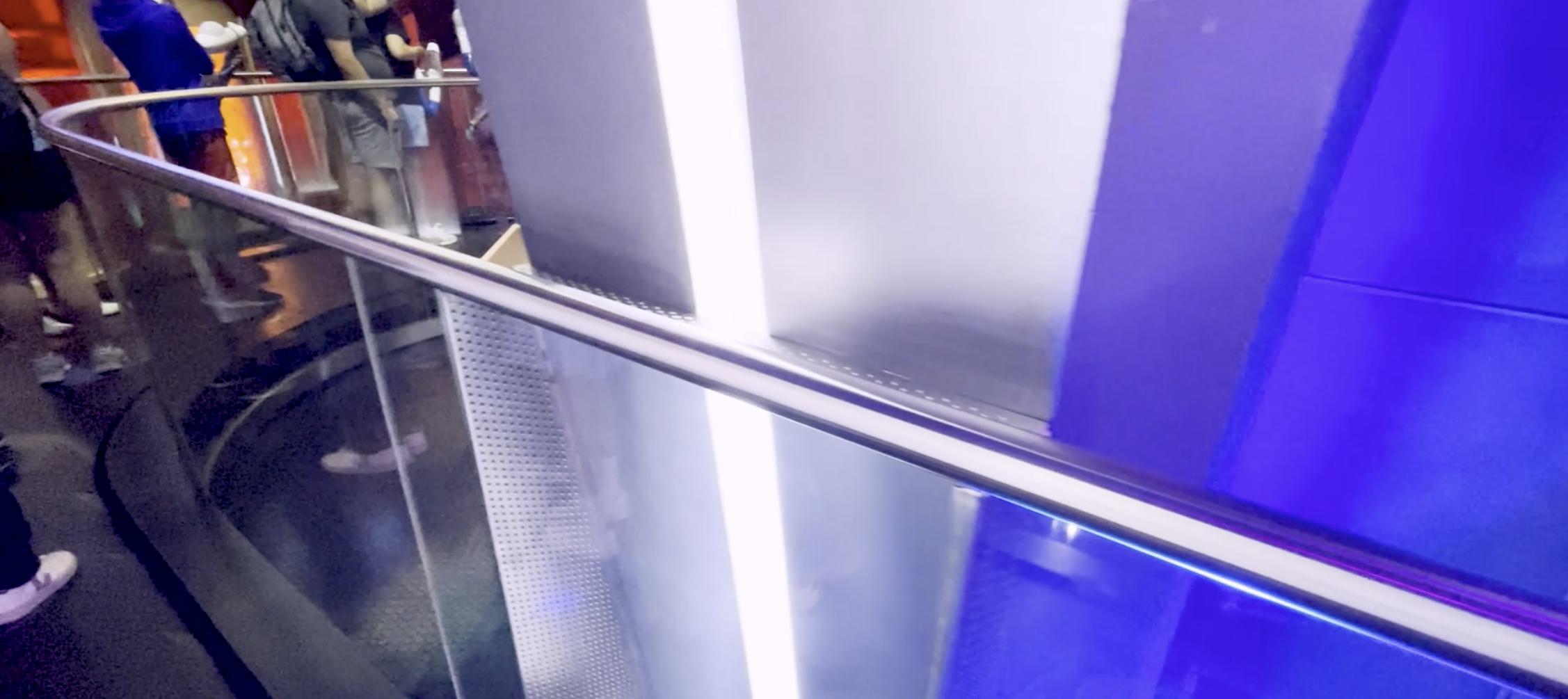 Minions Blast Ride SHOE Universal Studios SS