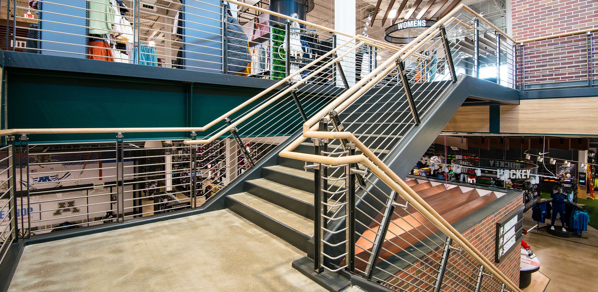 BLADE MULTILINE DICKS SPORTING GOODS STORE