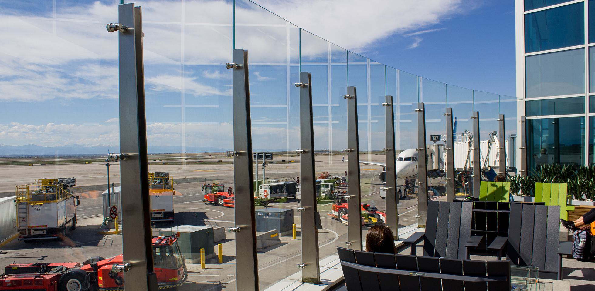 SS WINDWALL DIA CONCOURSE DENVER AIRPORT