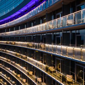 Glass railing system viva railings choctaw casino