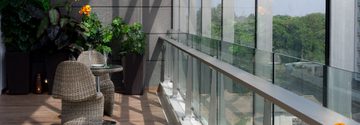 SOLO Glass Railing System