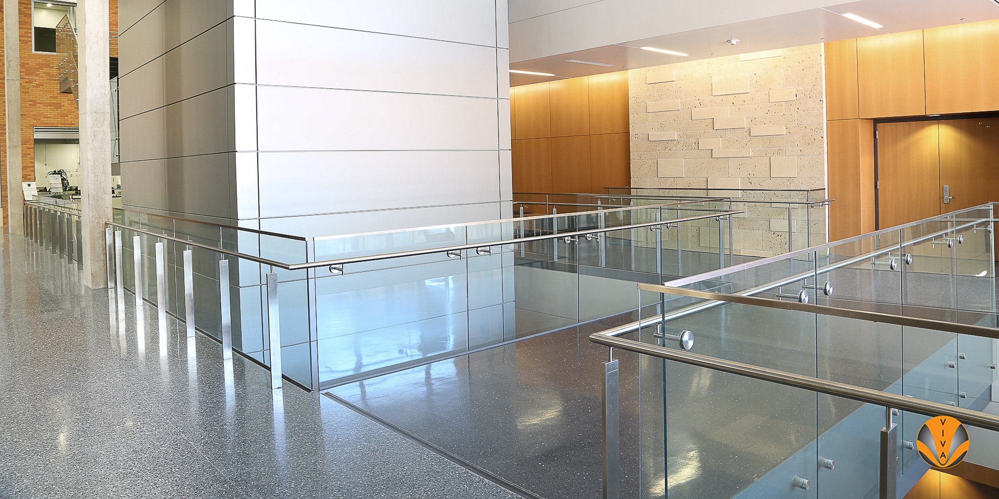 SHOE Glass Railing System