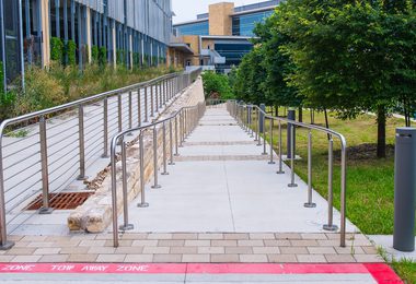 TXDOT OFFICE GARAGE CUBE MULTILINE OUTDOOR RAILING SYSTEM 12 of 17