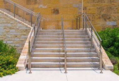 TXDOT OFFICE GARAGE CUBE MULTILINE OUTDOOR RAILING SYSTEM 6 of 17