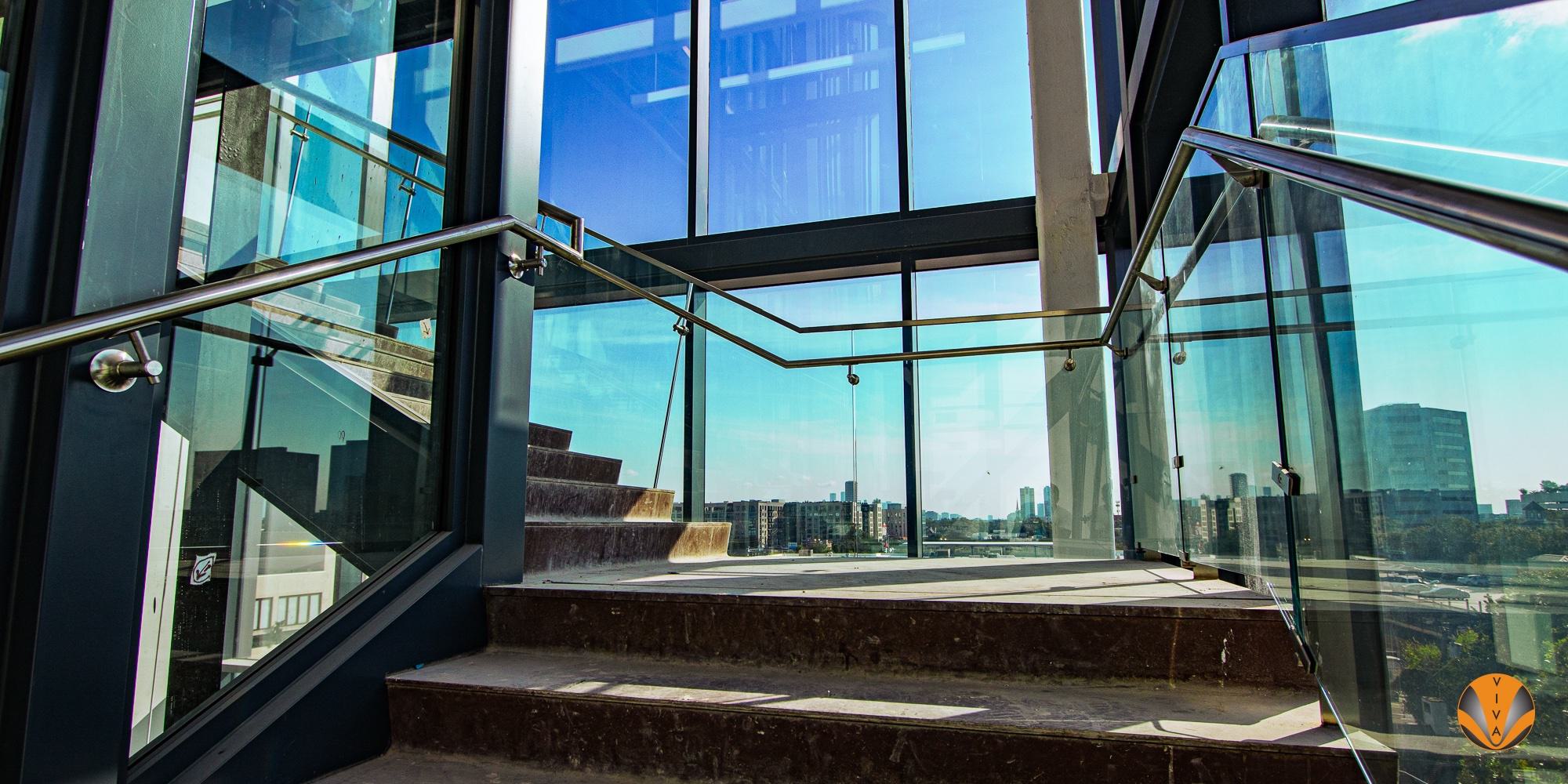 Exterior Glass Guardrail
