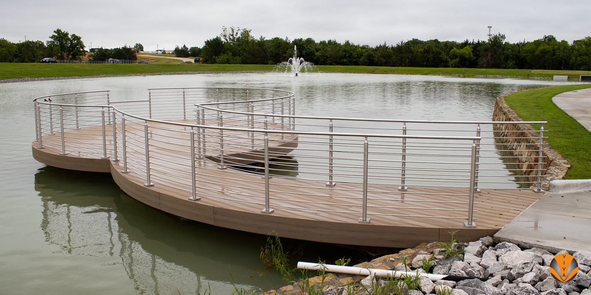 MULTILINE OUTDOOR RAILING CIRCA RAYBURN 28 of 31