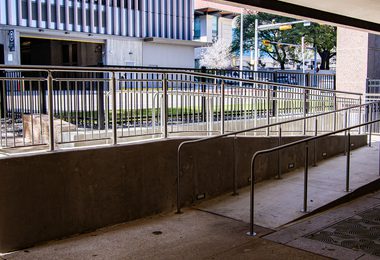 VERTICAL PICKET RAILING CIRCA EMPLOYEE RETIREMENT SYSTEM OF TEXAS 01 of 24