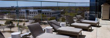 STRUCTURAL GLASS RAILING SYSTEM SHOE HALL PARK WINDWALL 4 of 22