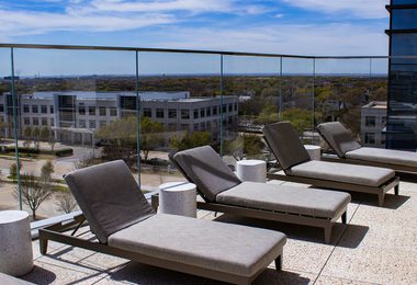 STRUCTURAL GLASS RAILING SYSTEM SHOE HALL PARK WINDWALL 4 of 22