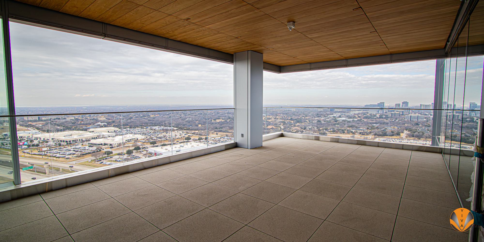 STRUCTURAL GLASS ALUMINUM RAILING RYAN TOWER 1 of 12