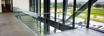 SHOE Structural Glass Railing System