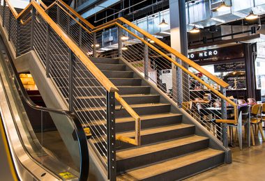 CUSTOM CABLE RAILING SYSTEMS