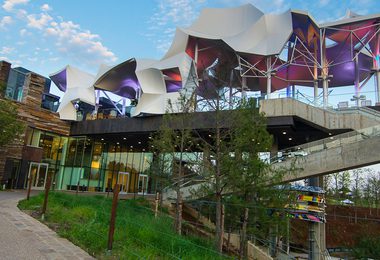 ALUMINUM SHOE GLASS RAILING SYSTEM