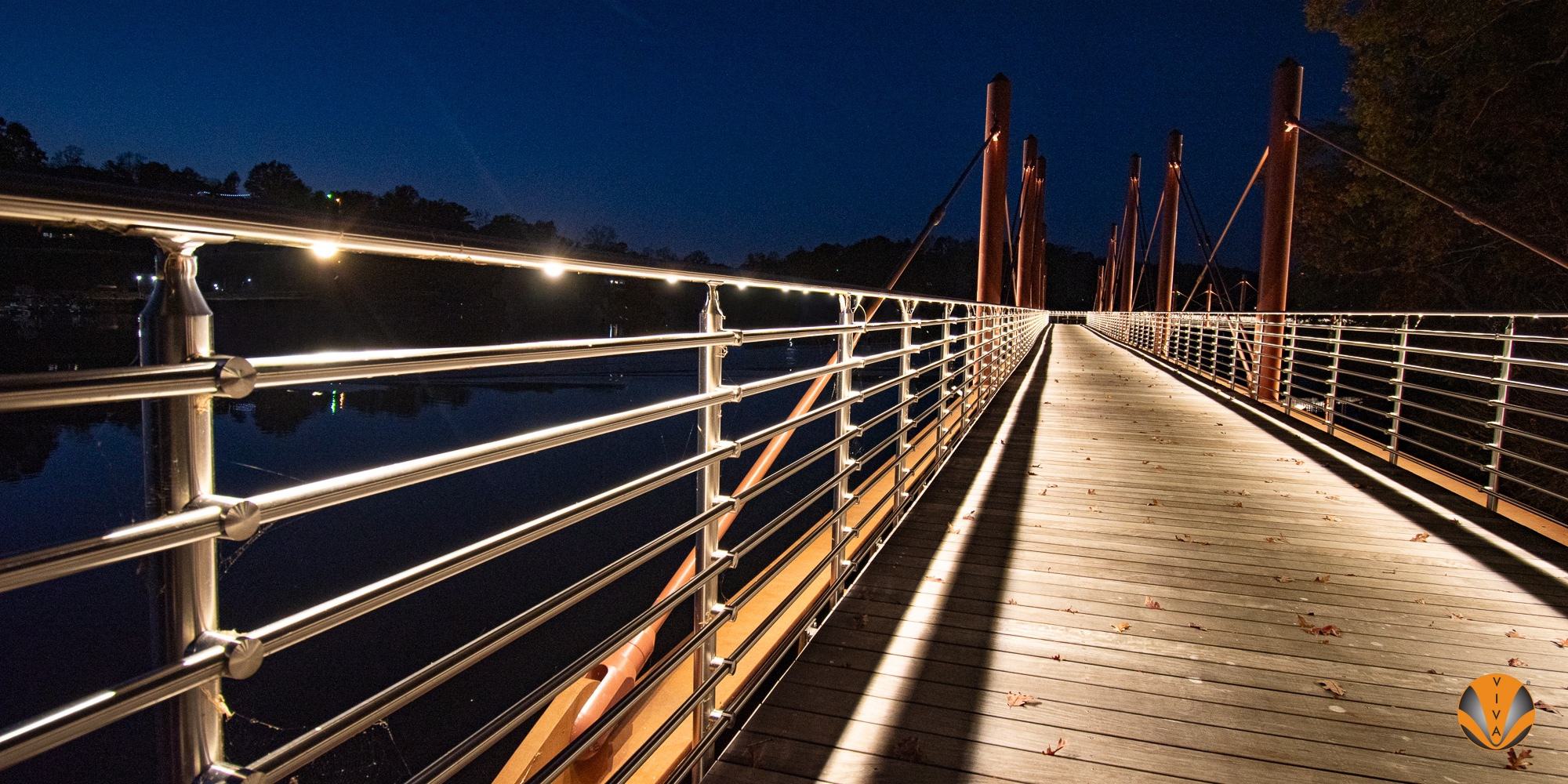 MULTILINE OUTDOOR CIRCA RAILING HICKORY RIVERWALK 19 of 24