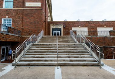 CIRCA Picket Railing System