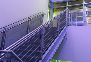 BLADE Wire Mesh Railing System